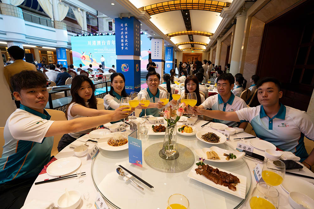 暑期文化考察團 -- 探索成都及臥龍國家級自然保護區-活動花絮46